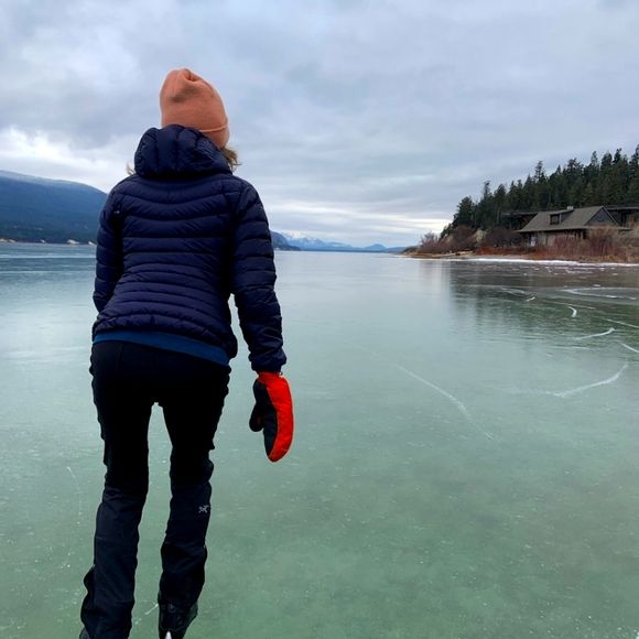 Meet your Posher, Donna - Picture 1 of 2